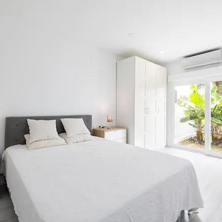 Isabel Private Pool & By Aora